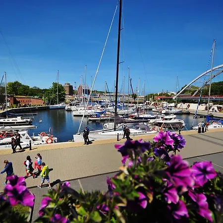 Solna 305 Centrum Apartament *